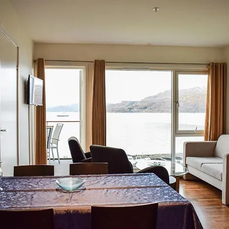 Apartment Awesome In W/ 2 Bedrooms *