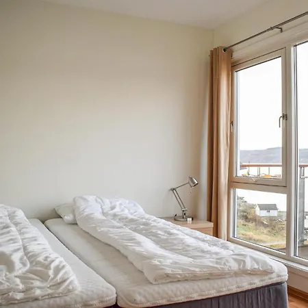 Apartament Awesome In W/ 2 Bedrooms *